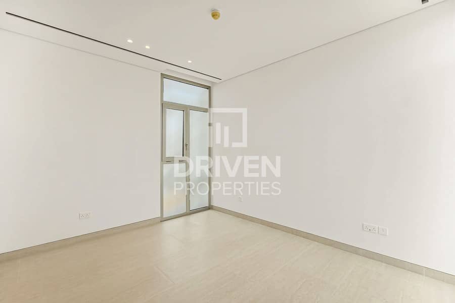 Villa on The Lake | Multiple Options Available - Image 9