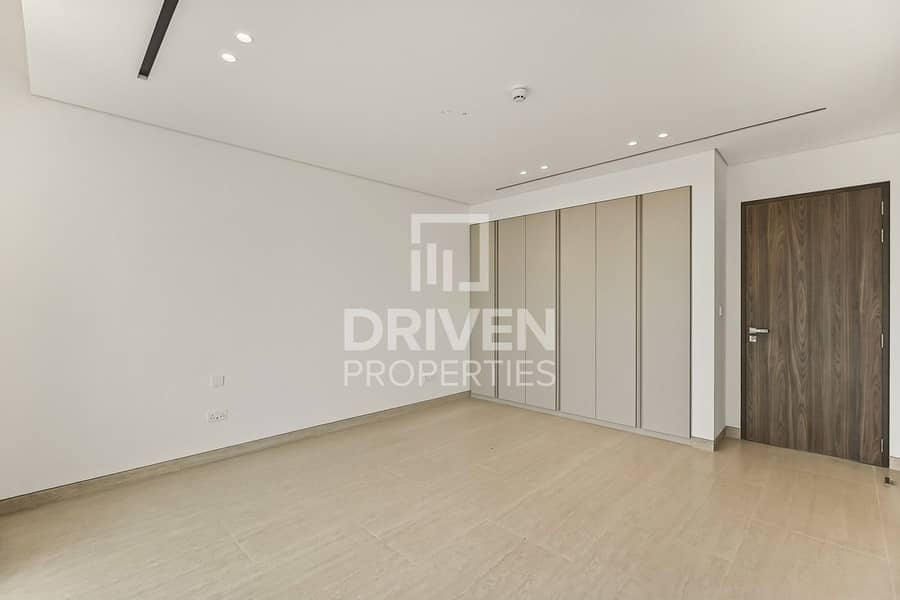 Villa on The Lake | Multiple Options Available - Image 11