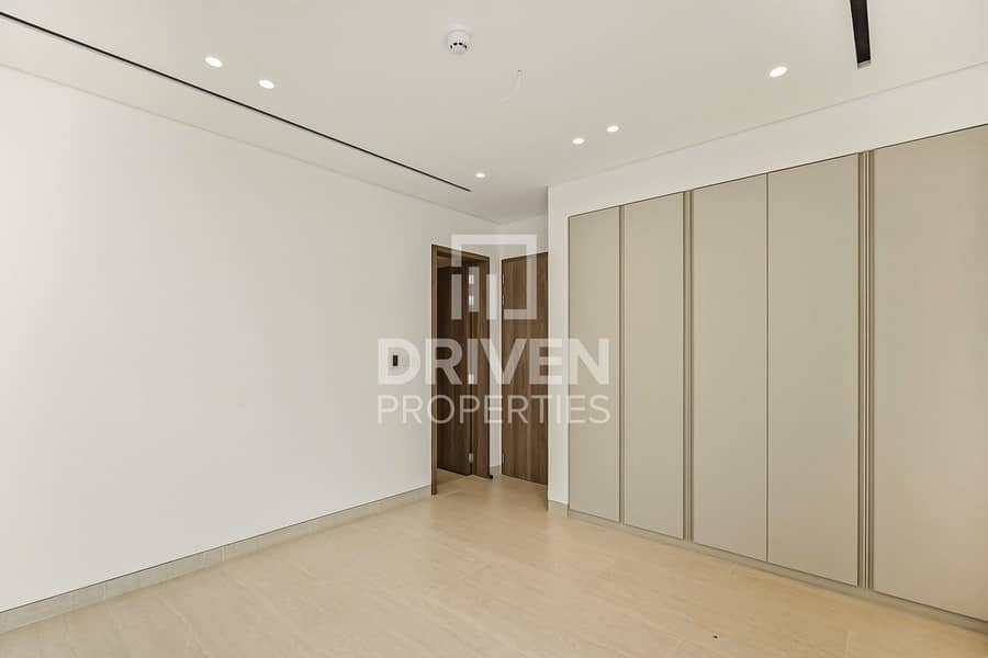 Villa on The Lake | Multiple Options Available - Image 13