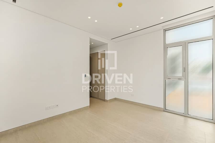 Villa on The Lake | Multiple Options Available - Image 14