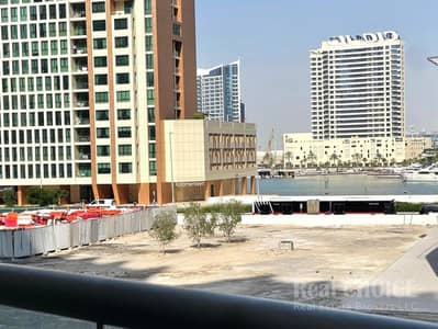 فلیٹ 4 غرف نوم للايجار في الخليج التجاري، دبي - شقة في ذا ستيرلينغ ويست،ذا ستيرلينغ،الخليج التجاري 4 غرف 350000 درهم - 15274773