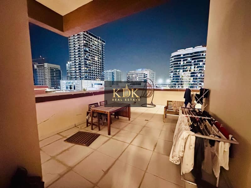 13 a7817db7-9c81-4a81-9ef8-14d2e22223d4. jpg