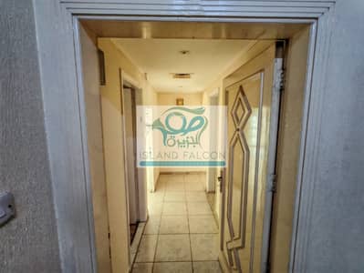 2 Bedroom Flat for Rent in Al Qasimia, Sharjah - WhatsApp Image 2026-05-21 at 12.33. 54. jpeg 2 Bedroom Flat for Rent in Al Qasimia, Sharjah - WhatsApp Image 2026-05-21 at 12.33. 54. jpeg