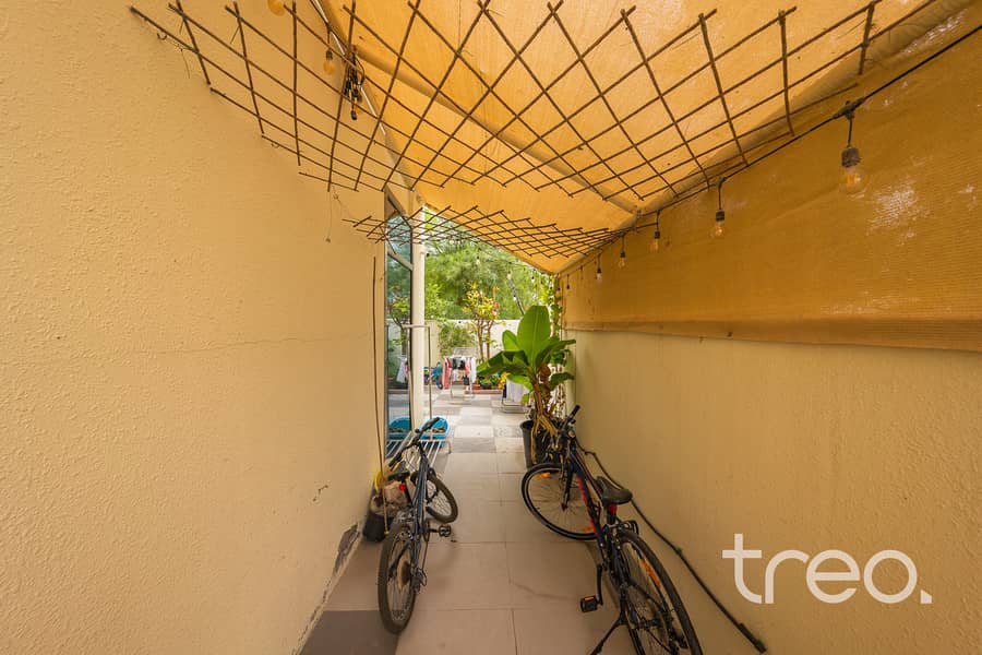 12 Watermarked-18. jpg