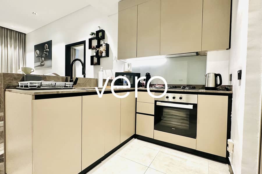 6 Photo 6