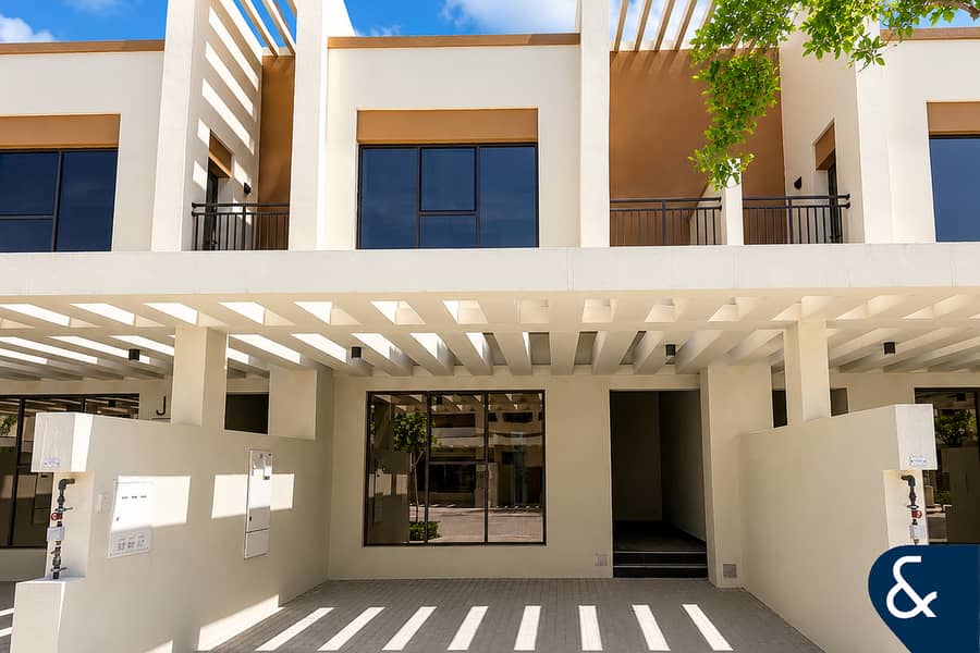 Single Row | Close To Lagoon | 4 Bedroom Single Row | Close To Lagoon | 4 Bedroom
