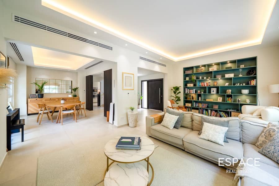 Exclusive Fully Upgd 3BR+2 Study | Pool Exclusive Fully Upgd 3BR+2 Study | Pool