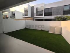 3BR Townhouse | community view | Vacant | 4 chqs