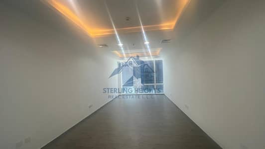 Office for Rent in Business Bay, Dubai - Spacious 407 Sq. Ft Office | Business Bay | Ready to Move In