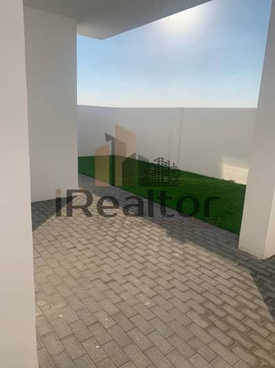 3 Bedroom Townhouse for Rent in Al Ghadeer, Abu Dhabi - WhatsApp Image 2026-05-22 at 12.48. 22 PM. jpeg 3 Bedroom Townhouse for Rent in Al Ghadeer, Abu Dhabi - WhatsApp Image 2026-05-22 at 12.48. 22 PM. jpeg