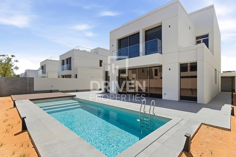 Modern Style | Standalone Villa | Skyline View - Image 3