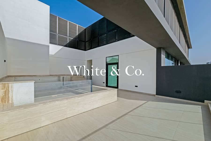 Penthouse |Marina Skyline |Pool | Vacant - Image 6