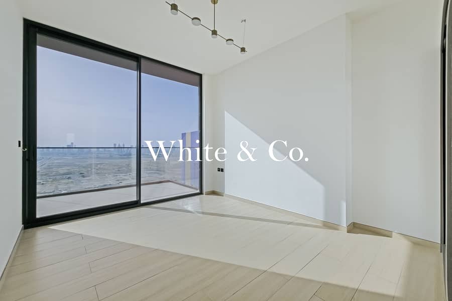Penthouse |Marina Skyline |Pool | Vacant - Image 8