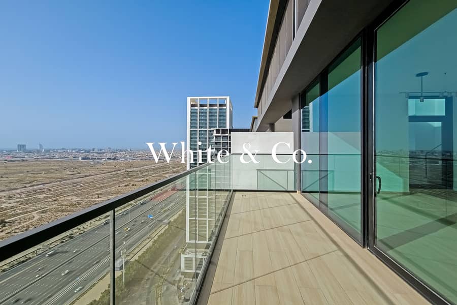 Penthouse |Marina Skyline |Pool | Vacant - Image 20