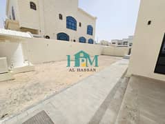 شقة في مدينة الرياض 4 غرف 130000 درهم - 15278466