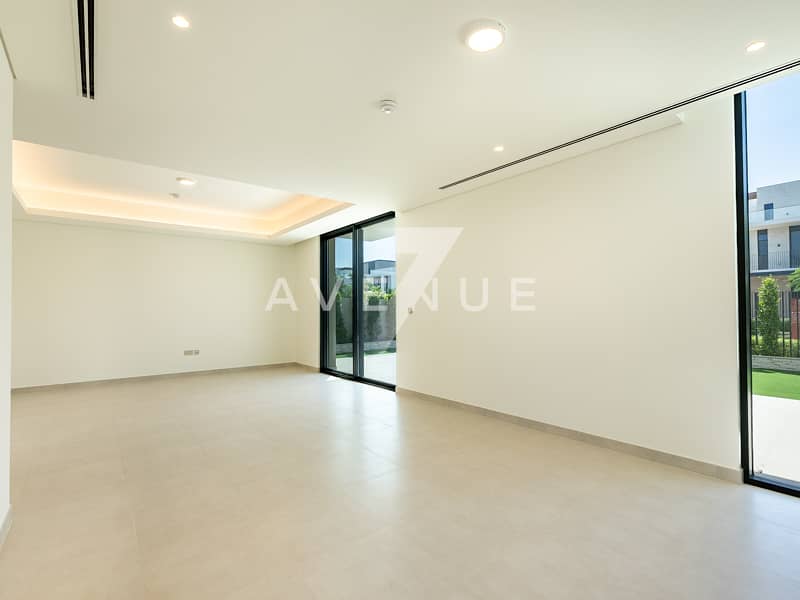 4 0U9A0801-HDR. jpg