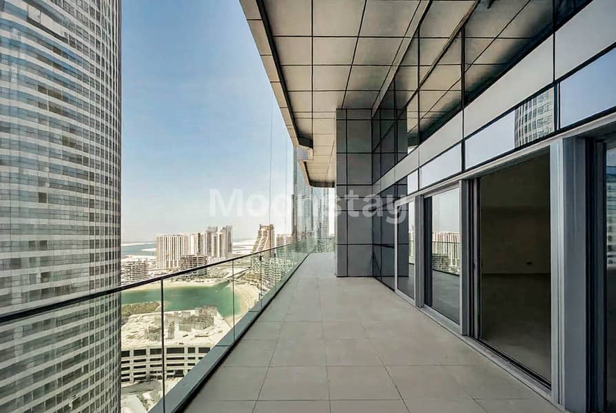 Duplex | High Ceiling | Panoramic Views Duplex | High Ceiling | Panoramic Views