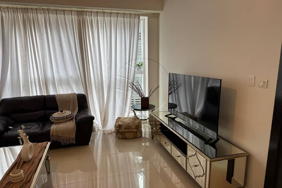 2 d94be6c3-7040-4c3e-a27b-3e38837c58a7. jpg