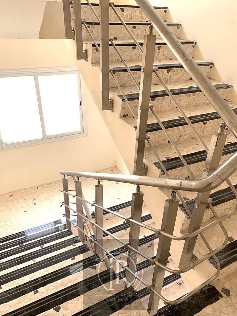 7 Staircase. jpeg