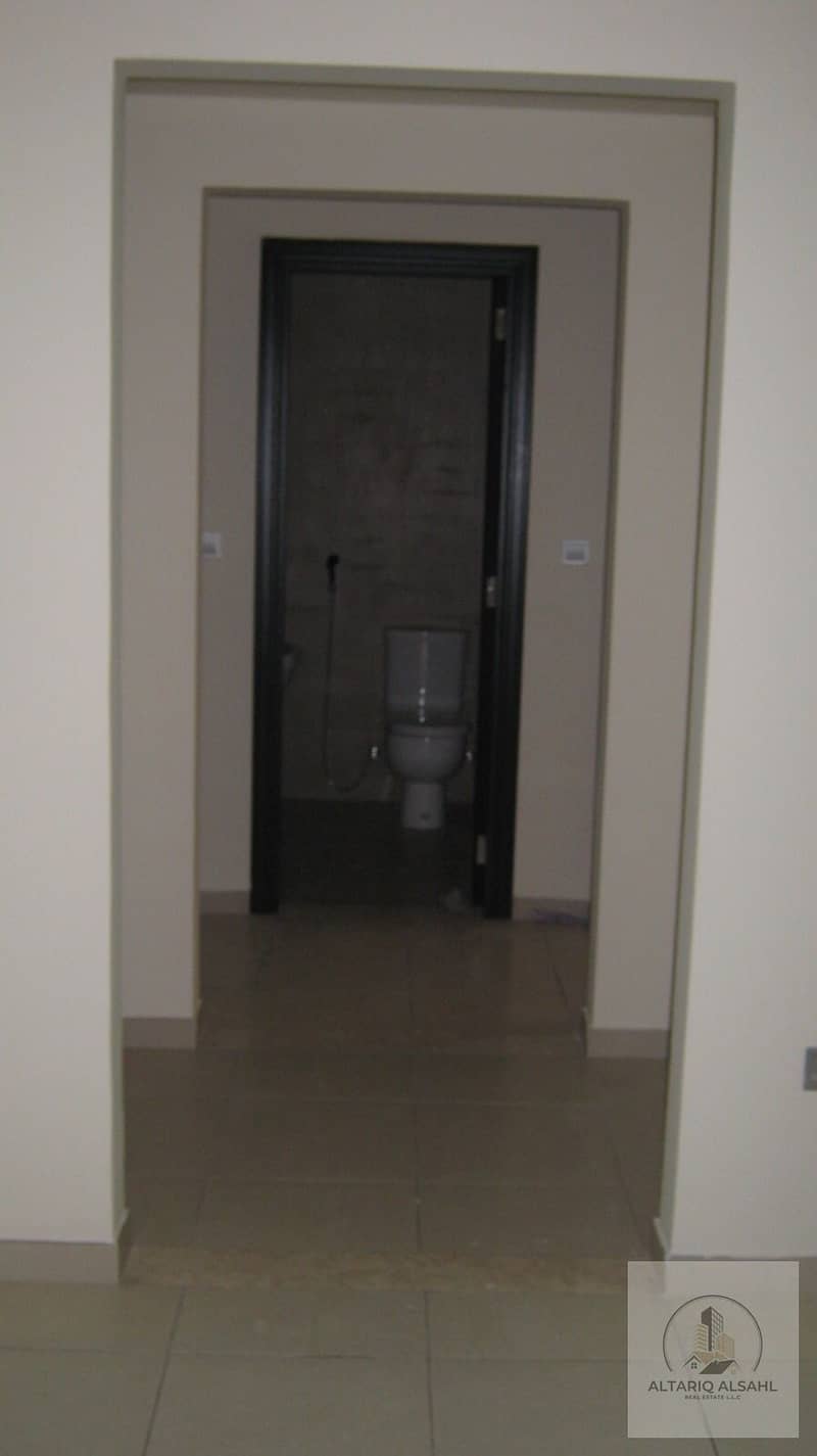 8 69cd1b26-97d0-4ea0-9c69-f27563c1b450. jpg
