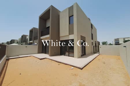 4 Schlafzimmer Townhouse zum zur Miete in Dubailand, Dubai - Reihenhaus in Dubailand,Villanova,La Violeta,La Violeta 2, 4 schlafzimmer, 220000 AED - 15279840 4 Schlafzimmer Townhouse zum zur Miete in Dubailand, Dubai - Reihenhaus in Dubailand,Villanova,La Violeta,La Violeta 2, 4 schlafzimmer, 220000 AED - 15279840