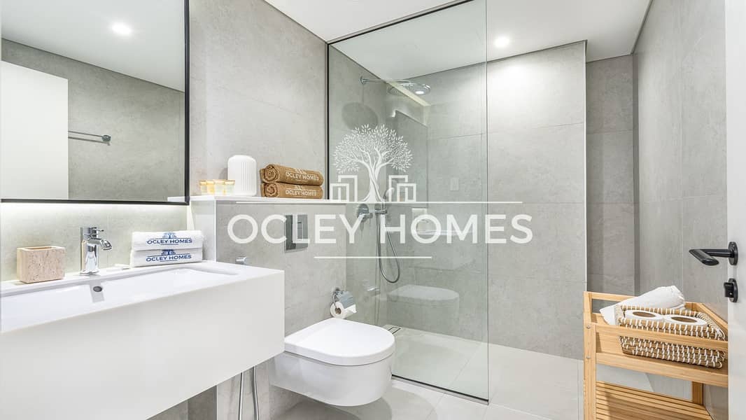 Luxurious | Bills Included | Monthly Stays - Image 16