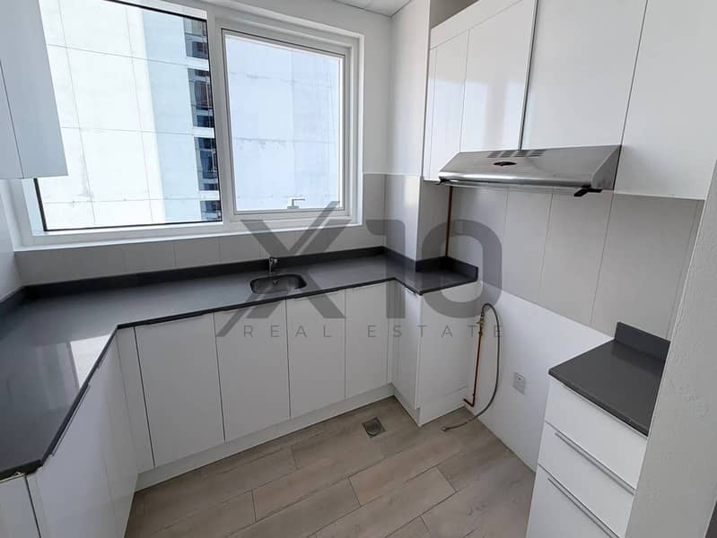 Modern 2BR | Corner Unit | Park View | Vacant Modern 2BR | Corner Unit | Park View | Vacant