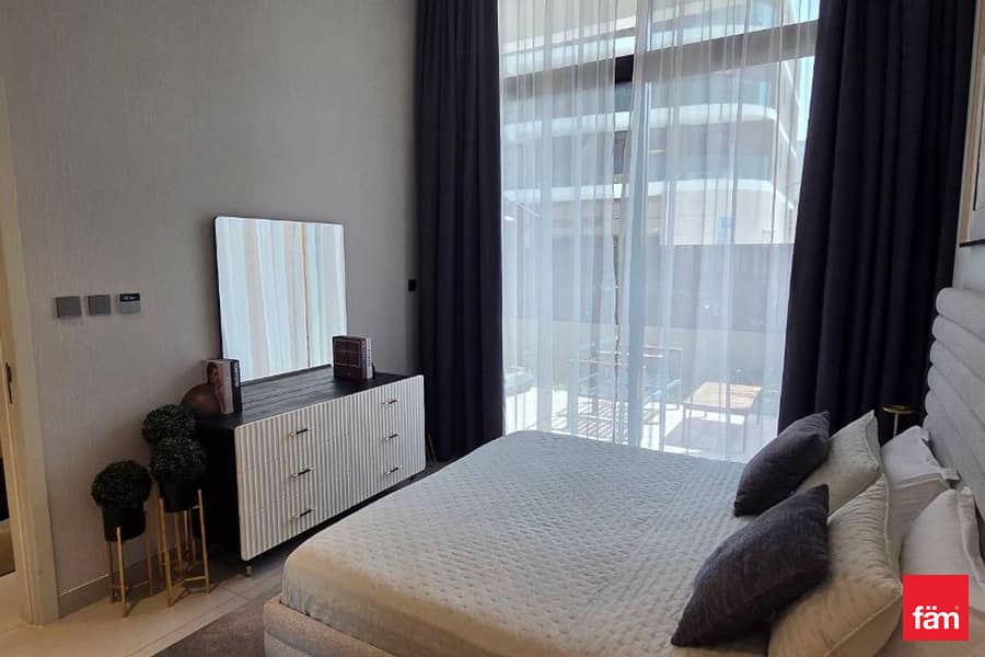 Big Terrace | Fully Furnished | Maid Room - Image 3