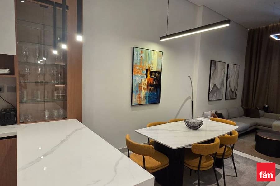 Big Terrace | Fully Furnished | Maid Room - Image 4