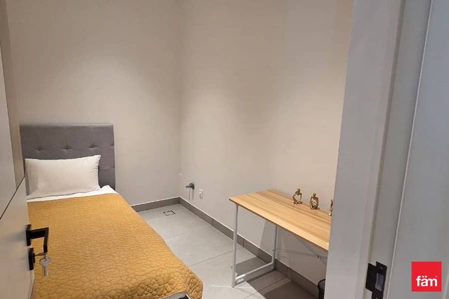 Big Terrace | Fully Furnished | Maid Room - Image 5