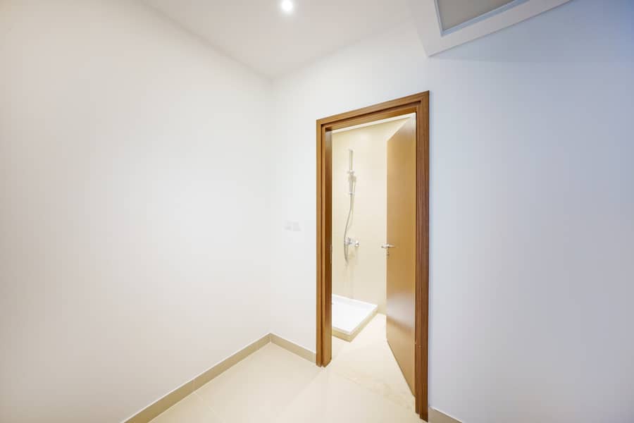 15 Image 0