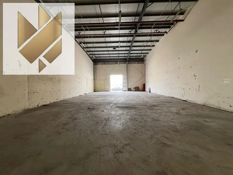 Shed for Rent in Industrial Area 12 Sharjah 3200 sqft with Bathroom 15kW Power Prime Location Suitable for All Uses - View 6