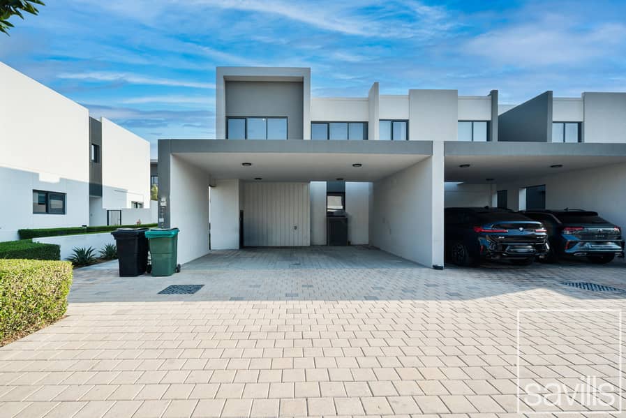 Vacant On Transfer | End Unit | View Now Vacant On Transfer | End Unit | View Now