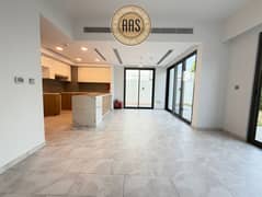 4Bedroom Townhouse Villa For Rent in La Rosa Villanova