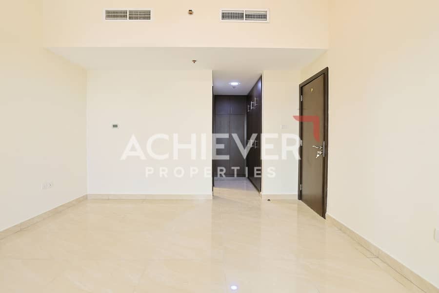 10 riah tower 1301-0157. jpg
