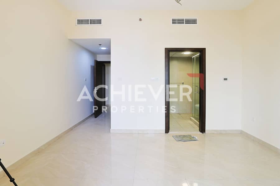 21 riah tower 1301-0172. jpg