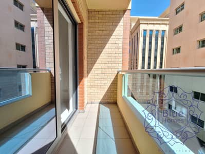 1 habitación Apartamento para en Alquiler en Bur Dubai, Dubai - 20250201_120353. jpg