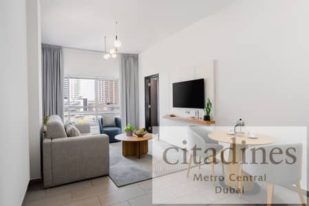 1 Slaapkamer Hotel Apartment te Huur in Barsha Heights (Tecom), Dubai - Premier 1BR -Living Room 2. jpg