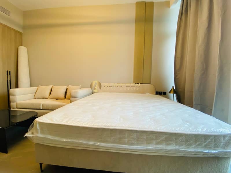 Brand New Studio | Spacious | Park View - Image 4