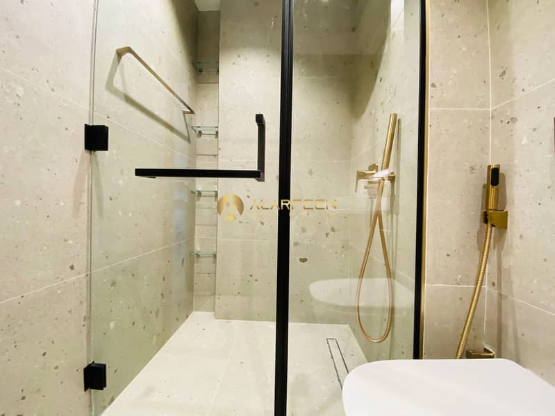 Brand New Studio | Spacious | Park View - Image 17