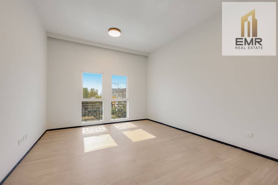 7 Bedroom. jpg