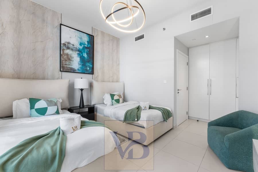 35 7ST00961. jpg