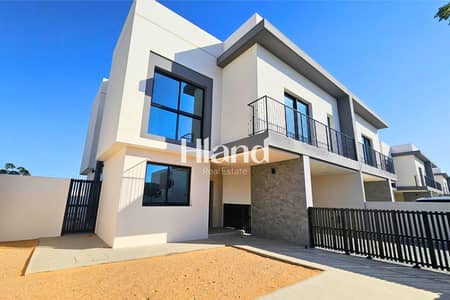 4 Schlafzimmer Villa zum zum Verkauf in Yas Island, Abu Dhabi - image_0