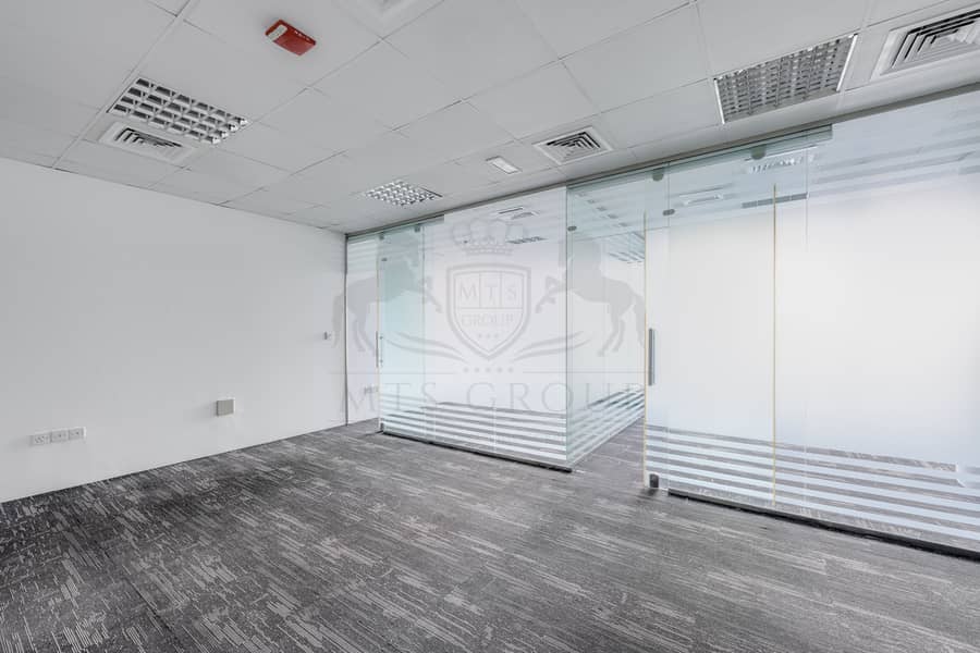 10 Churhill office 607-5. jpg