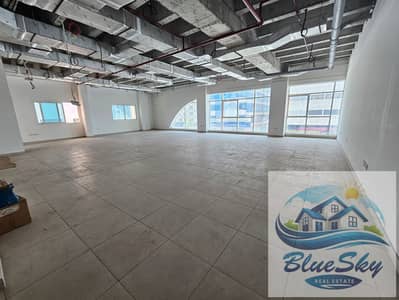 Office for Rent in Um Tarafa, Sharjah - 20260518_115708. jpg