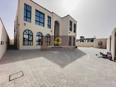 فیلا في السمحة 5 غرف 350000 درهم - 15283761