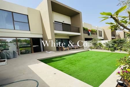 3 Bedroom Townhouse for Sale in Dubailand, Dubai - Vacant on Transfer |Single Row| Furnished