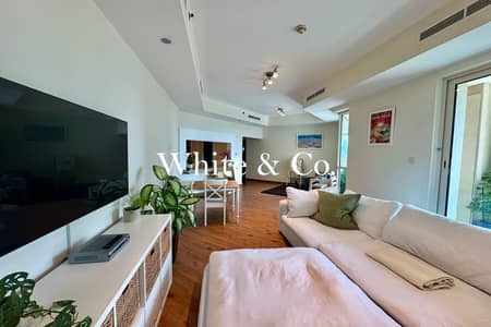 2 Bedroom Apartment for Rent in The Views, Dubai - Lake View | Upgraded | Available July 1st