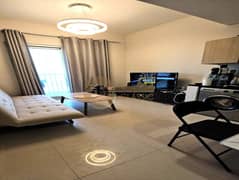 Fully Furnished 1 BR Apartment | Pool View