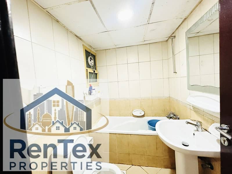 9 d6bd9d02-7421-4403-ac58-ff9875feb0d0. jpg